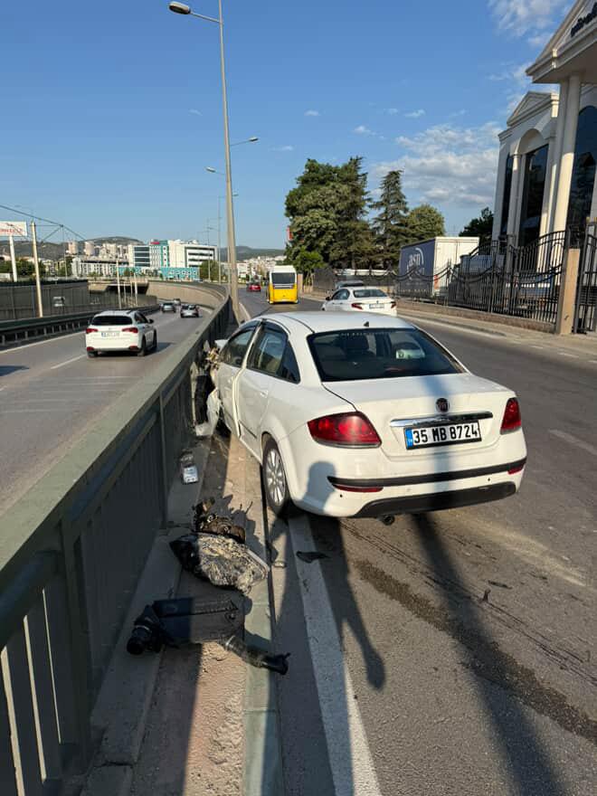 Kestel Girişinde Maddi Hasarlı Trafik Kazas